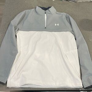 Under armour rain proof windbreaker jacket white and gray size medium
